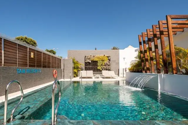 View of the luxurious villas with private pool at Silvi Villas by TAM Resorts, Gran Canaria, offering a serene getaway just steps from Playa del Inglés.